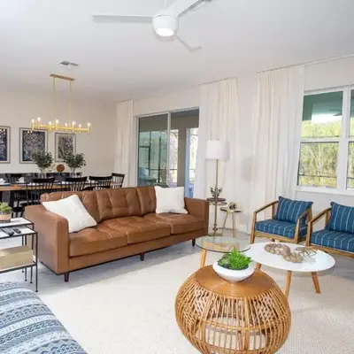 4577 Stunning 7 bedroom home