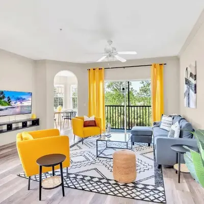 3BR Condo - Pool Sauna - Near Disney