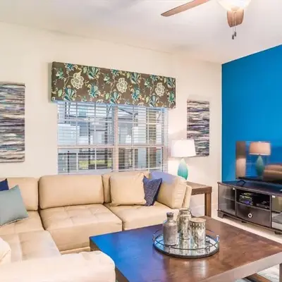 4805 Brier Rose
