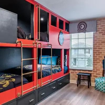 4724 Sleepy Hollow