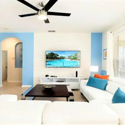 Cozy 6br Home w/ Private Pool Spa in Windsor Hills