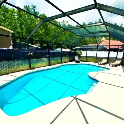 Superhost FREE Heated Pool 9 minutes to MCO 15 minutes to Disney
