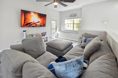 Gallery image of Brand New Disney Themed Oasis 2BR near Parks townhouse in Orlando