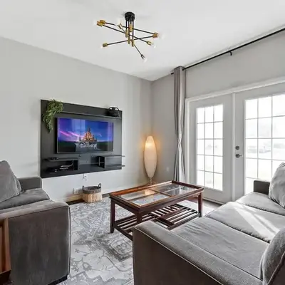 Freshly Redesigned 4BR at West Lucaya WL3211