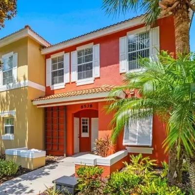 8538 Crystal Cove