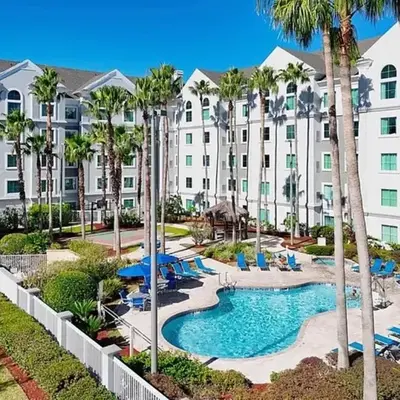 Resort Family condo near Disney Pool view Free parks shuttle