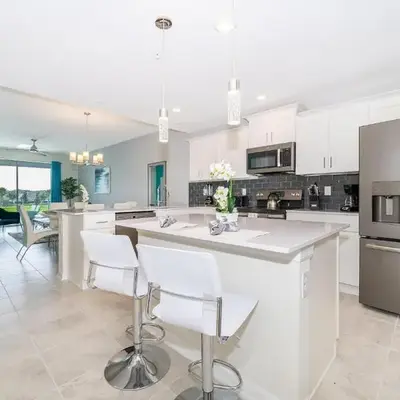 3161-205RF STOREY LAKE