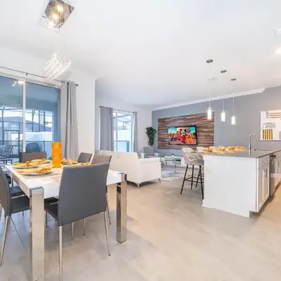 2984JP TOWNHOUSE 4 BEDROOMS & 3 BATHROOMS + POOL