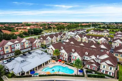 an aerial view of a residential neighborhood with a pool at Wonderful towhouse very close to Disney in Orlando