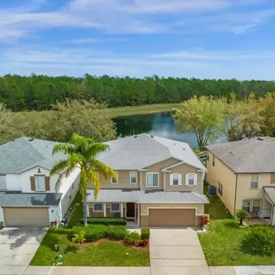 Bluelakeview Luxury Villa with Private Pool & Spa plus Lake Views