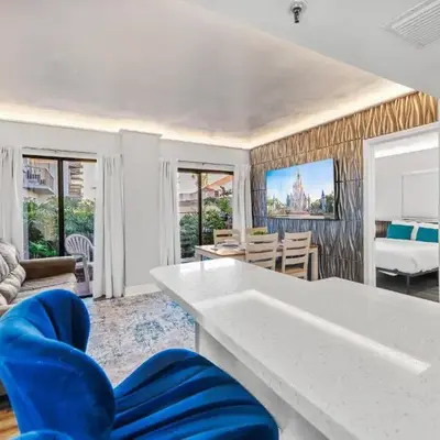 Exclusive Ground floor Apartment with Balcony