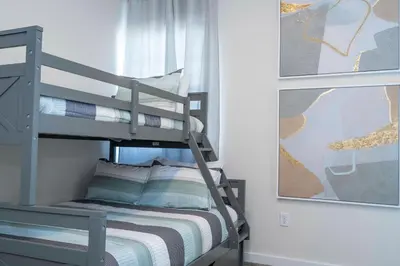 Gallery image of 2024 New Cozy 3 suites 5 Min to Disney in Orlando
