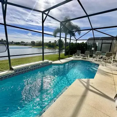 EP1015SEL - 4 bedrooms - 8 guests pool home on a lake