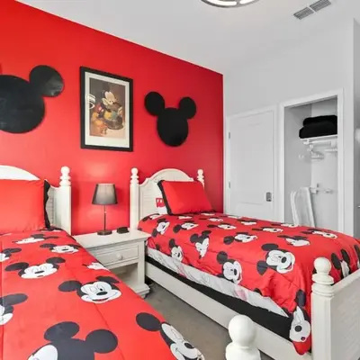 Wheelchair-Friendly Villa Near Disney World