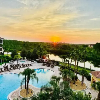 Luxurious & Epic Condo in heart of Orlando
