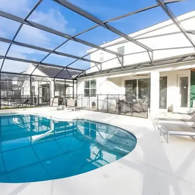 Fantastic 5 BD Pool Near Disney Resort Perks