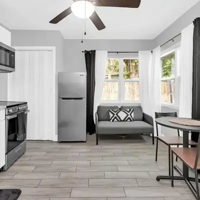 Modern Cuartito near Winter Park