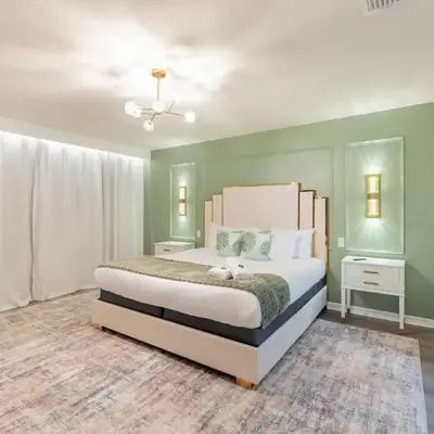 Family 4br House w Pool near to Disney Much More