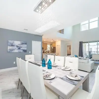 4338JE VILLA 5 BED/5 BA