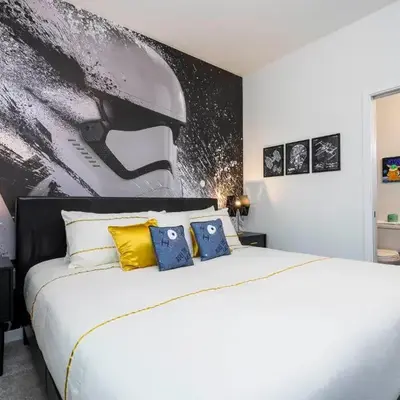 Luxury 3 Bed Home up to 8 guests- The Hub - 3236 TT