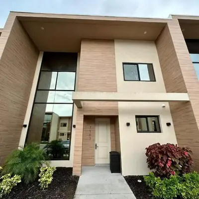 Luxury Home 7 Min Disney Universal 3BR4BA - Hot Tub