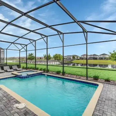 Lakefront Luxury Retreat Private Pool & Movie Theater 367