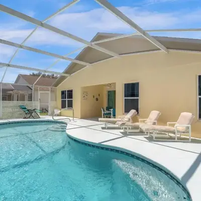 Upstay - Games & Private Pool Family Home