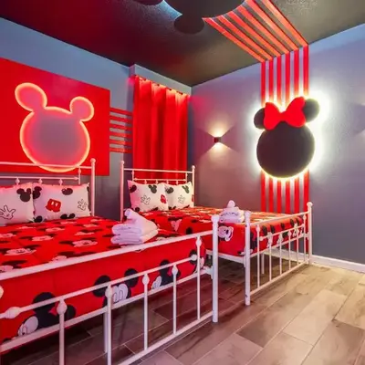 Stunning 15 suites close to Disney