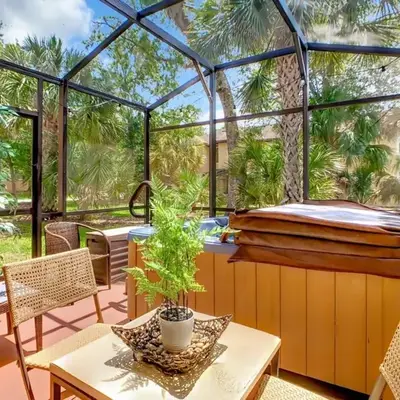 Luxury Townhome Near Disney w/ Resort Amenities