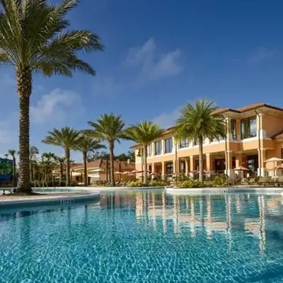 Spacious Regal Oaks Retreat - Steps to the Pool