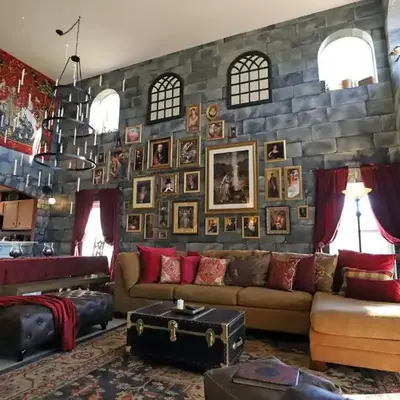 Enchanted Villa with Lake View 6-Bedroom in Resort 9 miles to Disney World 15 miles to the Wizarding World of Harry Potter