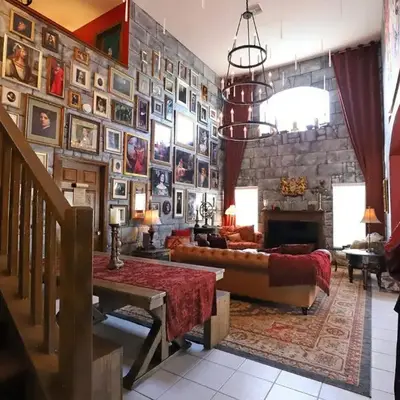 Waterfront 6-Bedroom Wizarding Villa in Lake Berkley Near Universal Studio's Harry Potter