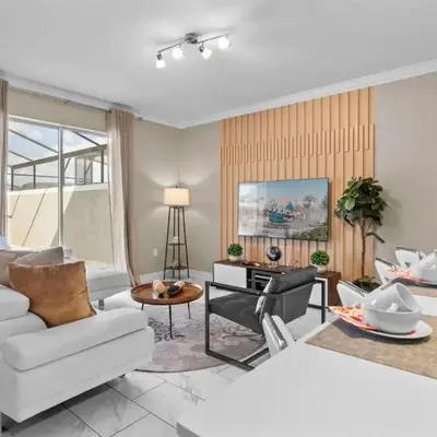 Relaxing Getaway Near Disney with Pool & Themed Rooms