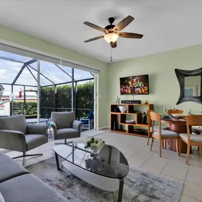 Windsor Hills 3 Bedroom Private Pool Townhome 0858