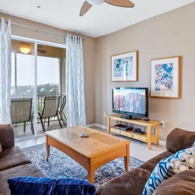 Windsor Hills Resort 3 Bedroom 4th Floor Condo with Resort Access 0946