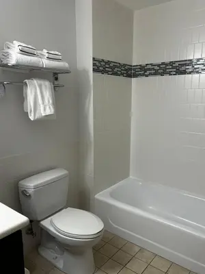 Gallery image of Stylish 2BR Near Disney Parks in Orlando