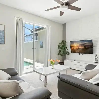 Relax Near Disney 4BR Home with Pool