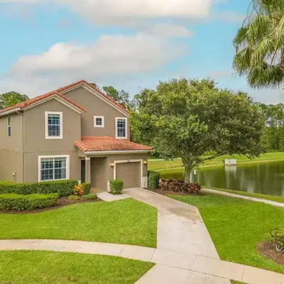 Lakefront 5BR Family Resort Pool Home Near Disney