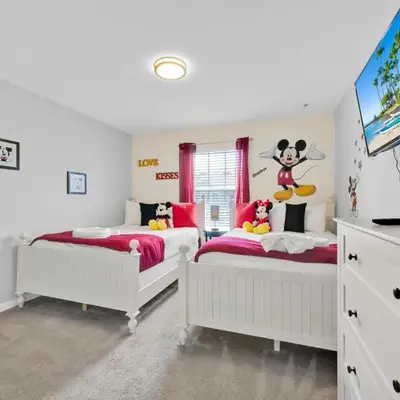 Disney Themed Home l Private Pool l Lazy River