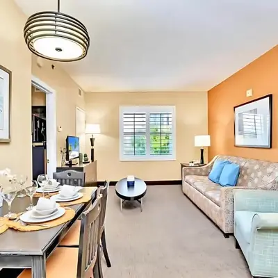 Chic Apartment near Disney w Pool Hot Tub Arcade