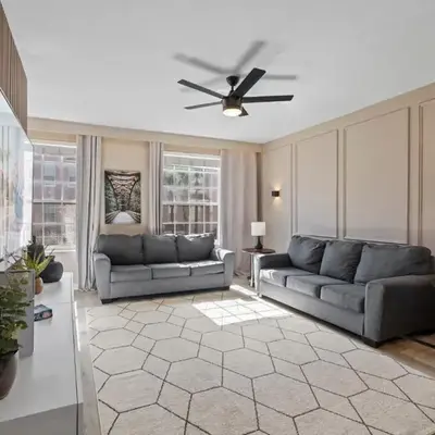 3 Bedrooms 35 Bathrooms Vista Cay 4845-148