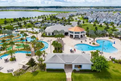 an aerial view of the water park at the resort at Casa 4 Quartos c/ Piscina Privativa – Storey Lake in Kissimmee