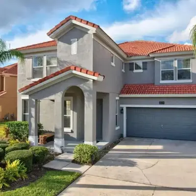 6 Bedrooms - 5