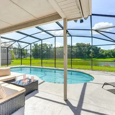 6 Mi to Disney World Lake-View Retreat with Pool!
