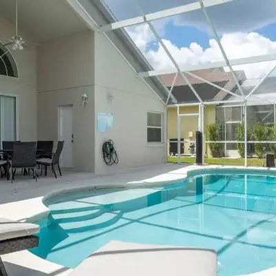 Amazing 6 bedrooms with pool