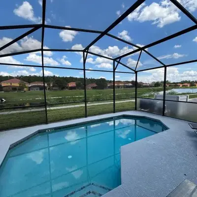 Resort 4 Br 3 Ba Private Pool Home & Lake View near Disney & Universal