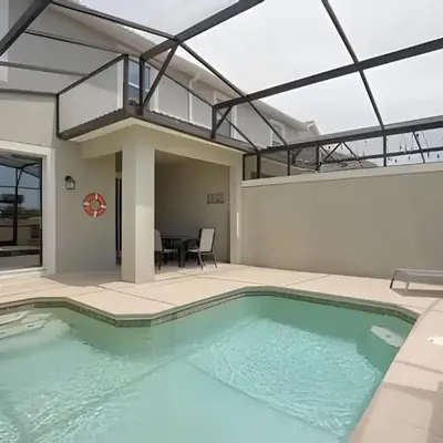 Magia 4Q c/ Piscina e Quartos Temáticos Disney