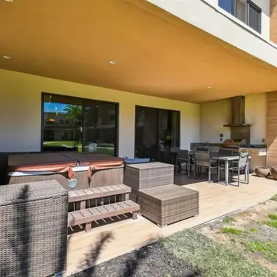 Disney Getaway Townhouse with Private Pool. Book Now MVV18