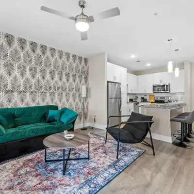 Pinnacle Apartments W Amenties by Heavenly Homes