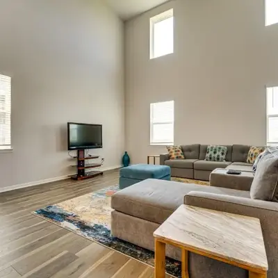 Pool Access Family Gem with Views in St Cloud!